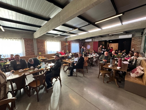 REUNIÃO DE PREFEITOS DA AMCENTRO